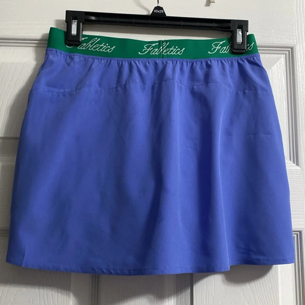 Fabletics Blue Skort Large Green Logo Waistband Sz S NWT ⭐️